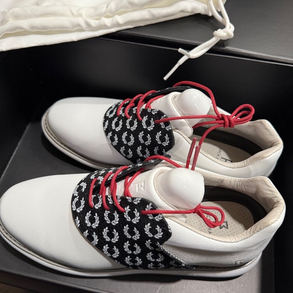 NWT Jack Grace Women's Golf Shoes and extra saddle cover, never worn, Size 7.5 - Picture 10 of 11